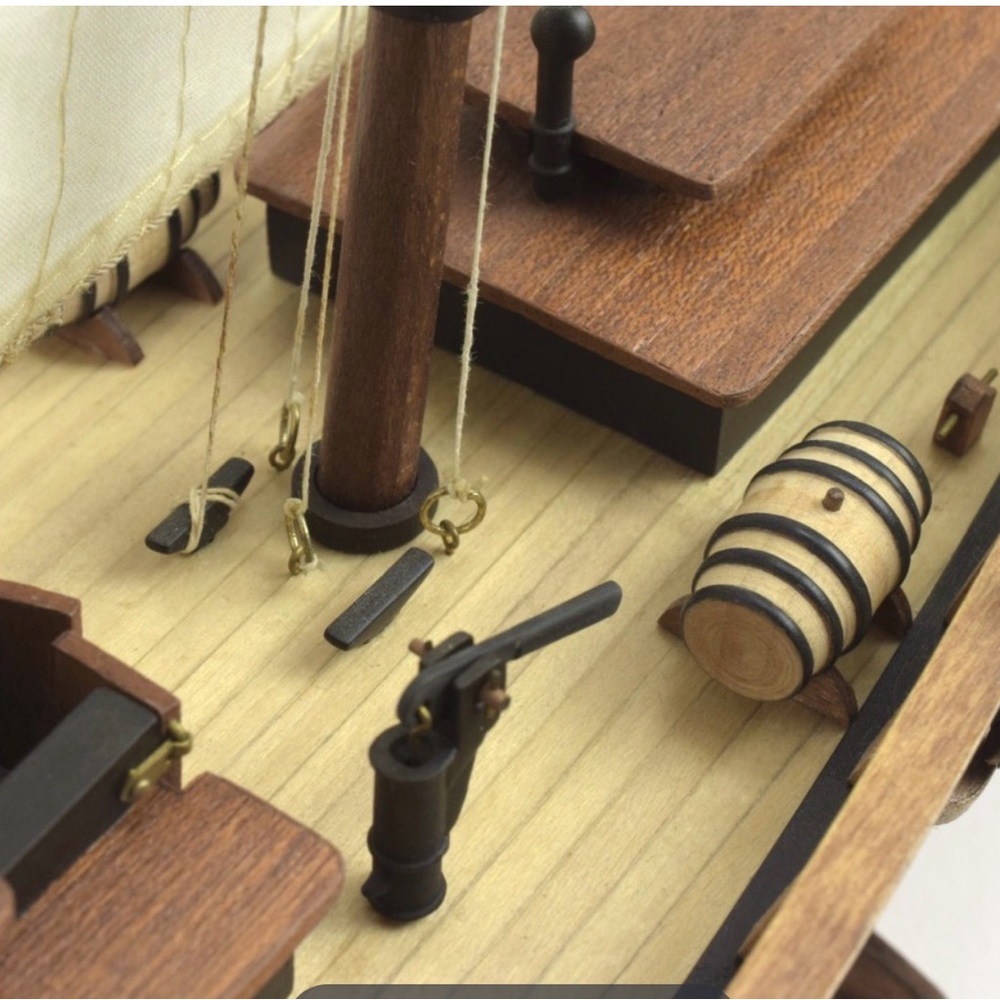Boat model - Picture 12 of 14